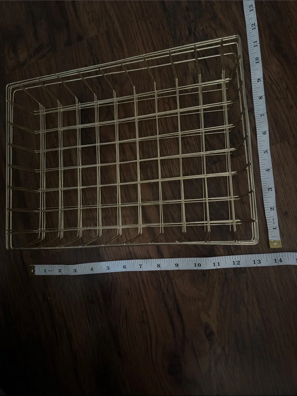 Declutter - Set of 4Gold Wire Mesh Bath Storage Basket C1.Bk.R.2